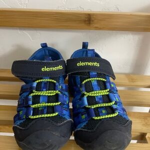 Summer Sandals Element Blue size 9